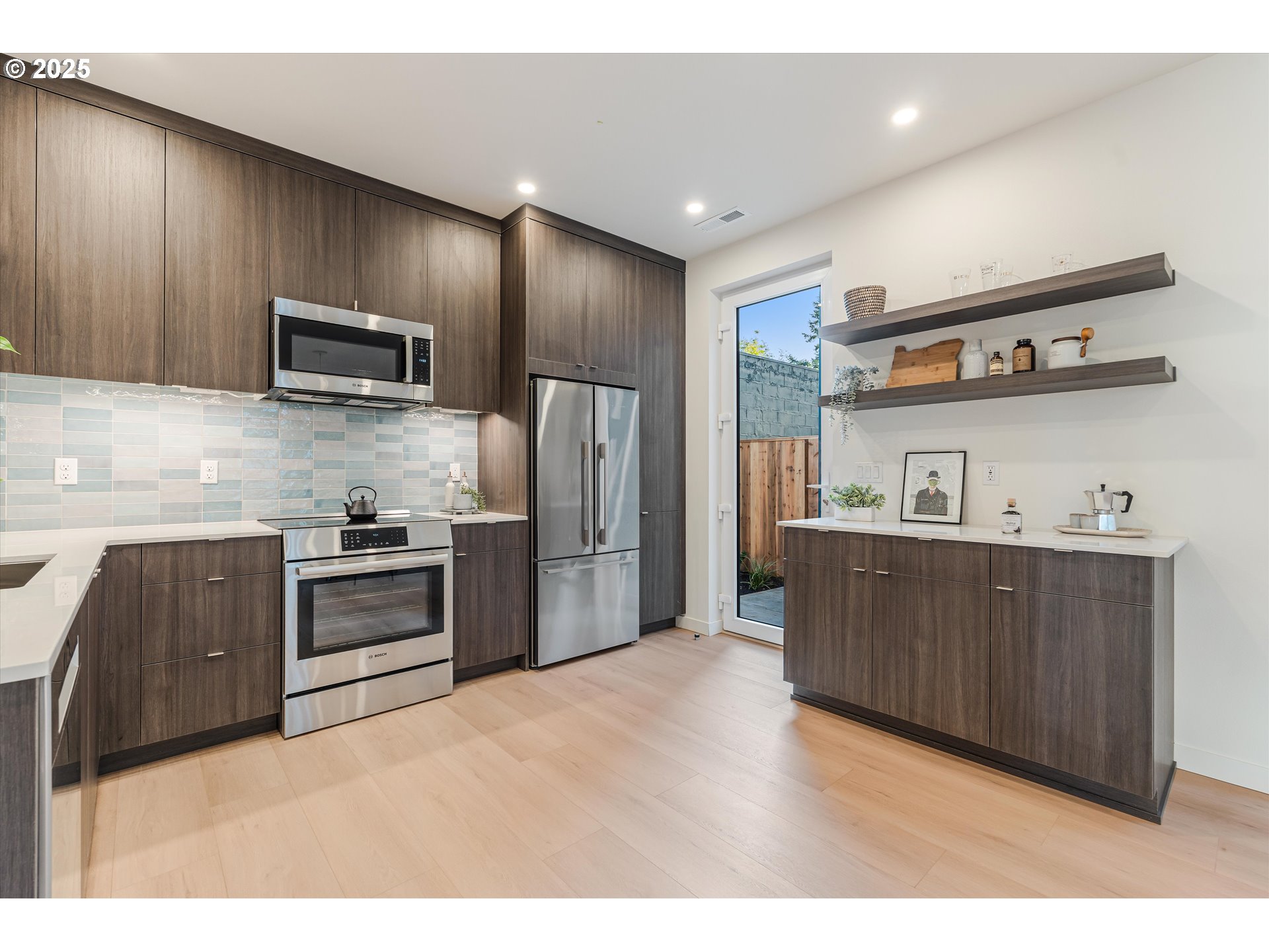 5486 Southeast Boise Street Portland, OR 97206 - Photo 11 of 47 Kitchen