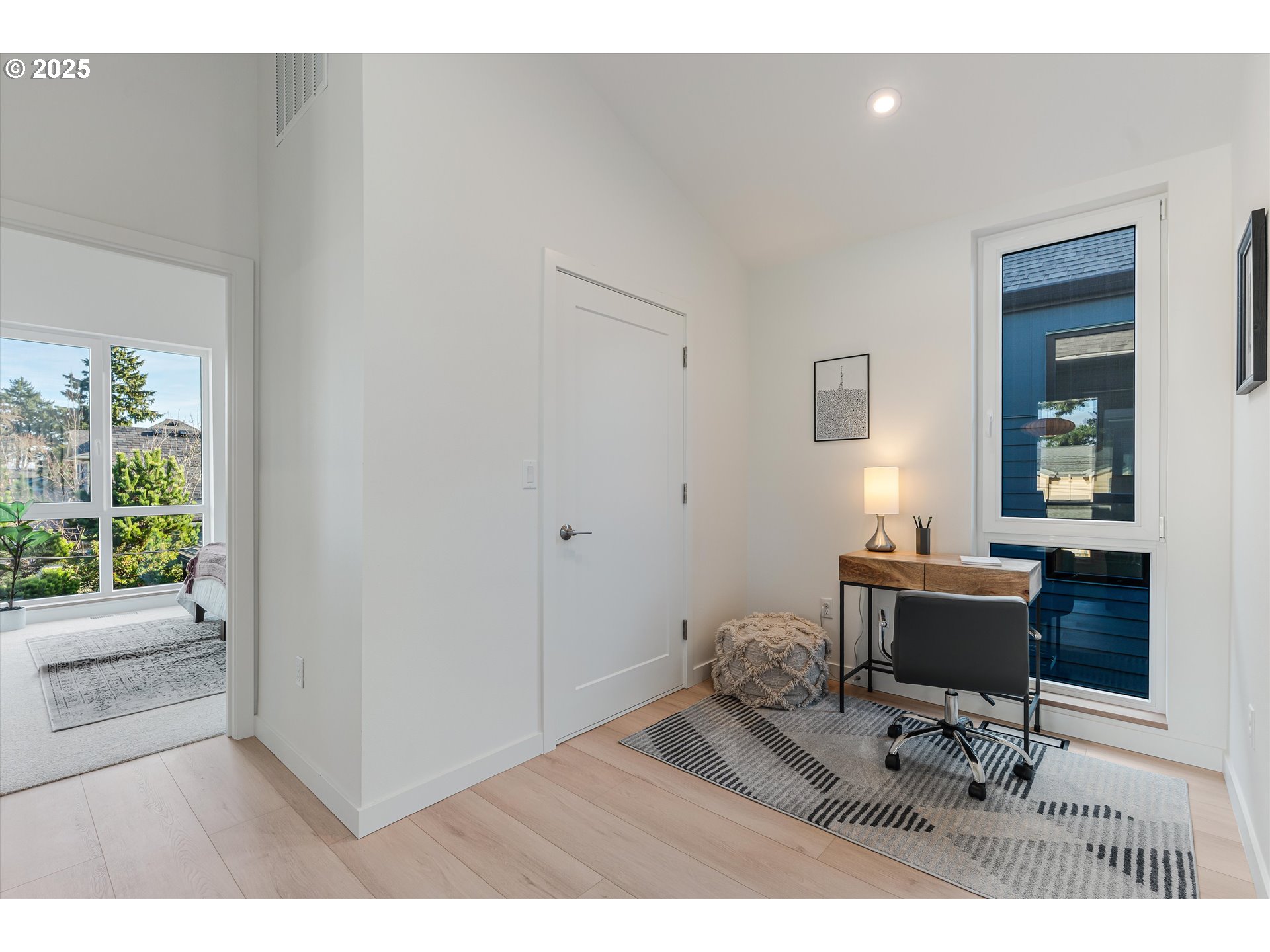 5486 Southeast Boise Street Portland, OR 97206 - Photo 21 of 47 Loft