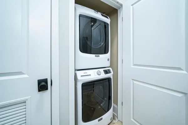 $285,000 | 936 Broad Street, Unit 211, Augusta, GA 30901