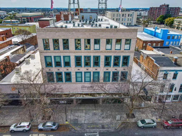 $285,000 | 936 Broad Street, Unit 211, Augusta, GA 30901