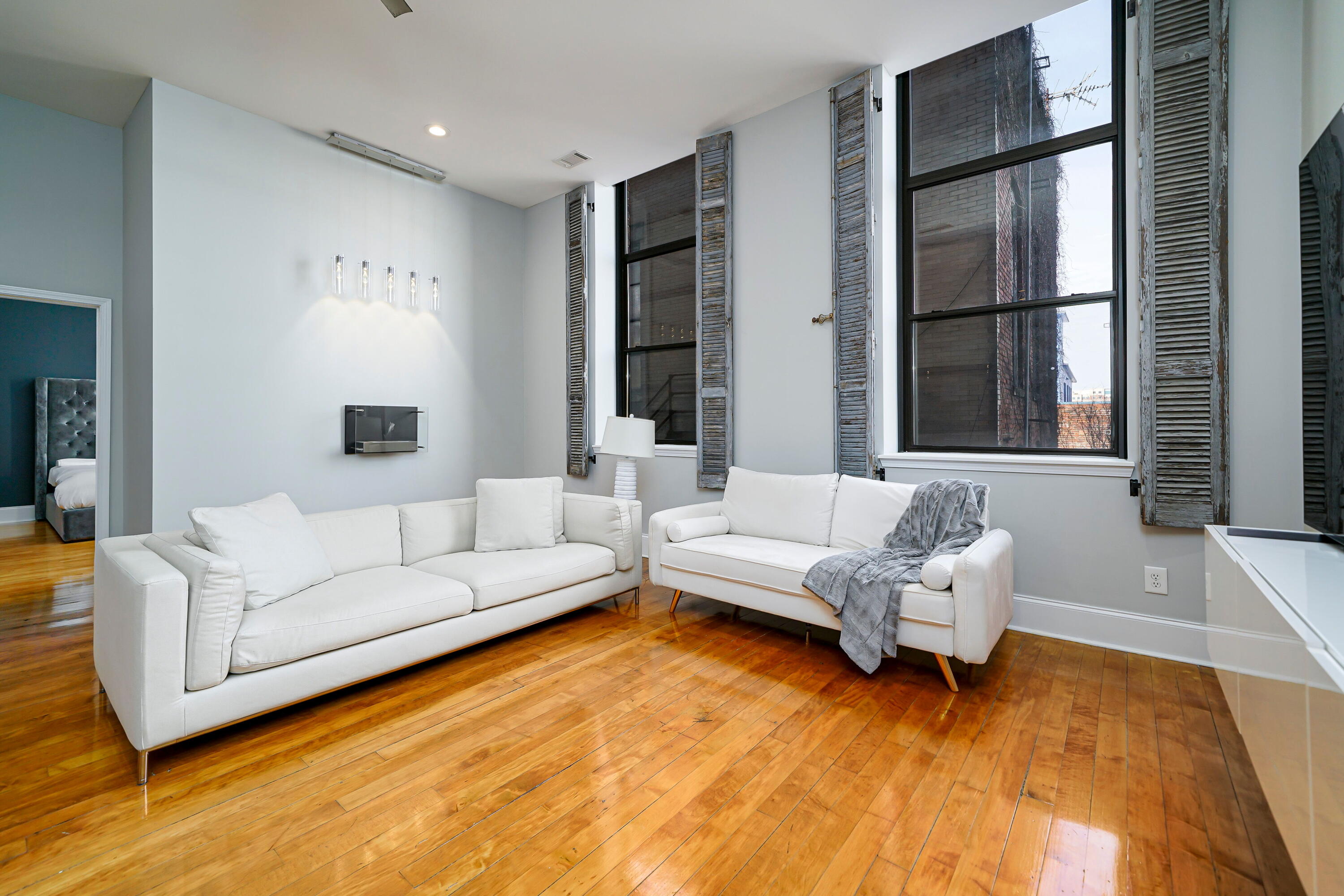 936 Broad Street, Unit 211 Augusta, GA 30901 - Photo 8 of 43 008-original-photo