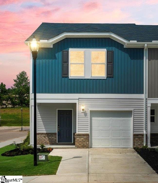 126 Arrow Court Greer, SC 29651 - Photo 2 of 27