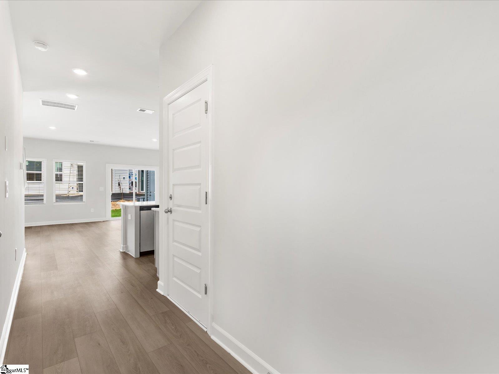 126 Arrow Court Greer, SC 29651 - Photo 5 of 27