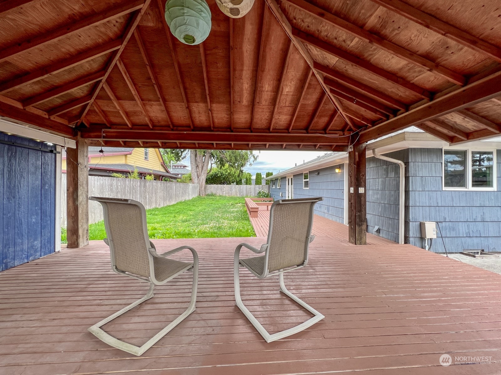 4751 Stephens Avenue Carnation, WA 98014 - Photo 25 of 31 Gallery Image 25