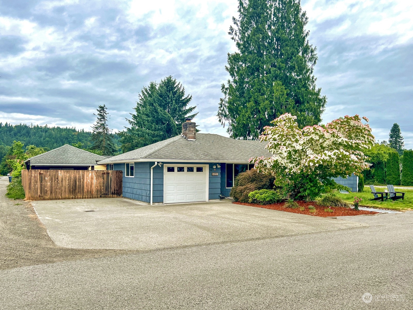 4751 Stephens Avenue Carnation, WA 98014 - Photo 28 of 31 Gallery Image 28