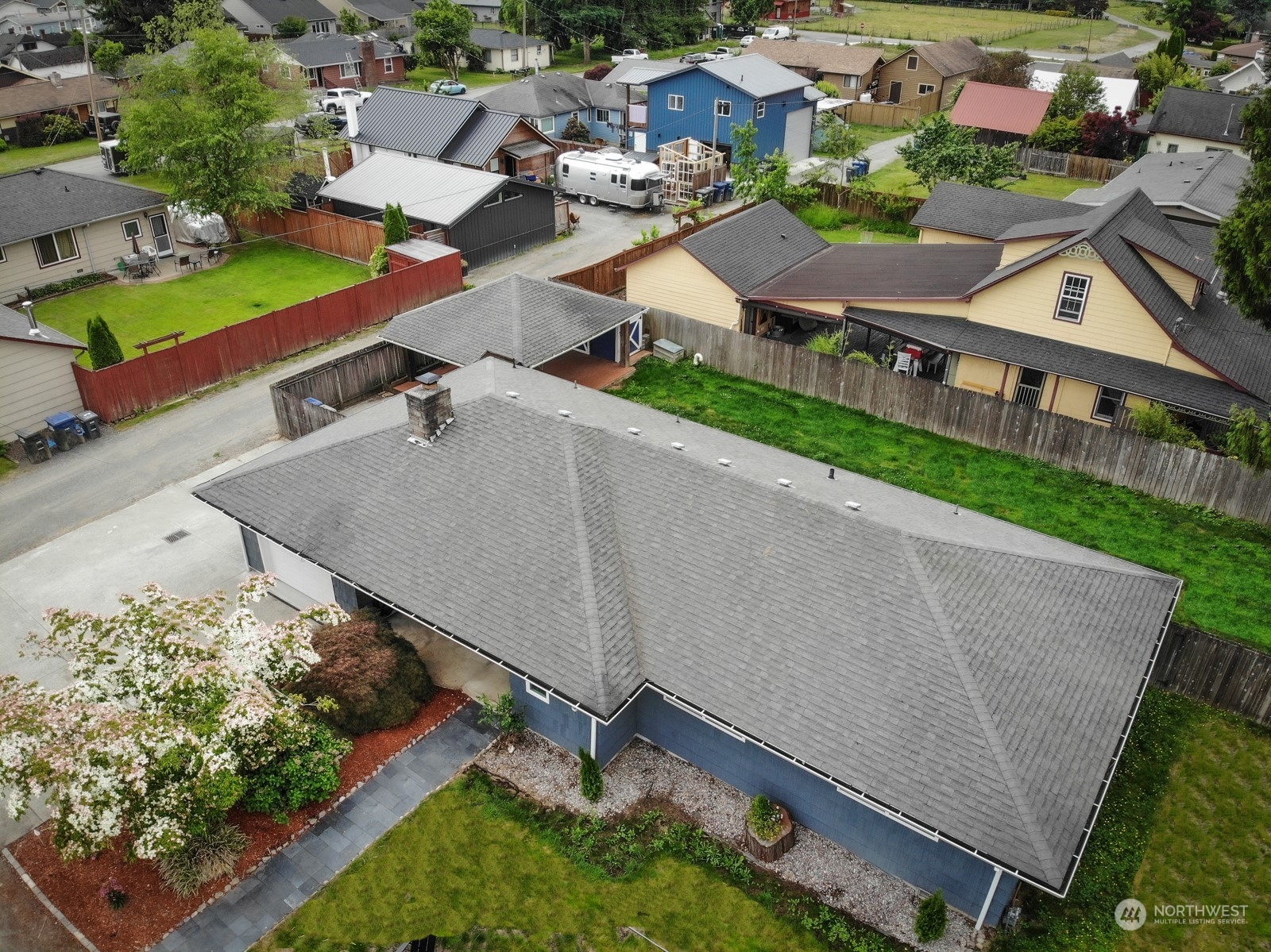 4751 Stephens Avenue Carnation, WA 98014 - Photo 29 of 31 Gallery Image 29