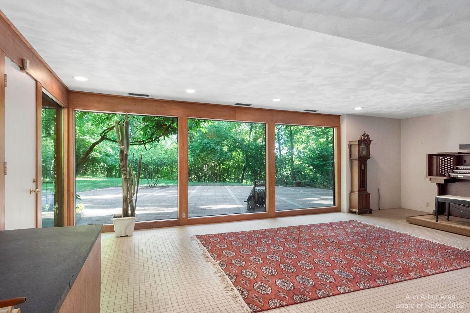 805 Colliston Road Ann Arbor, MI 48105 - Photo 50 of 79 Photo 50