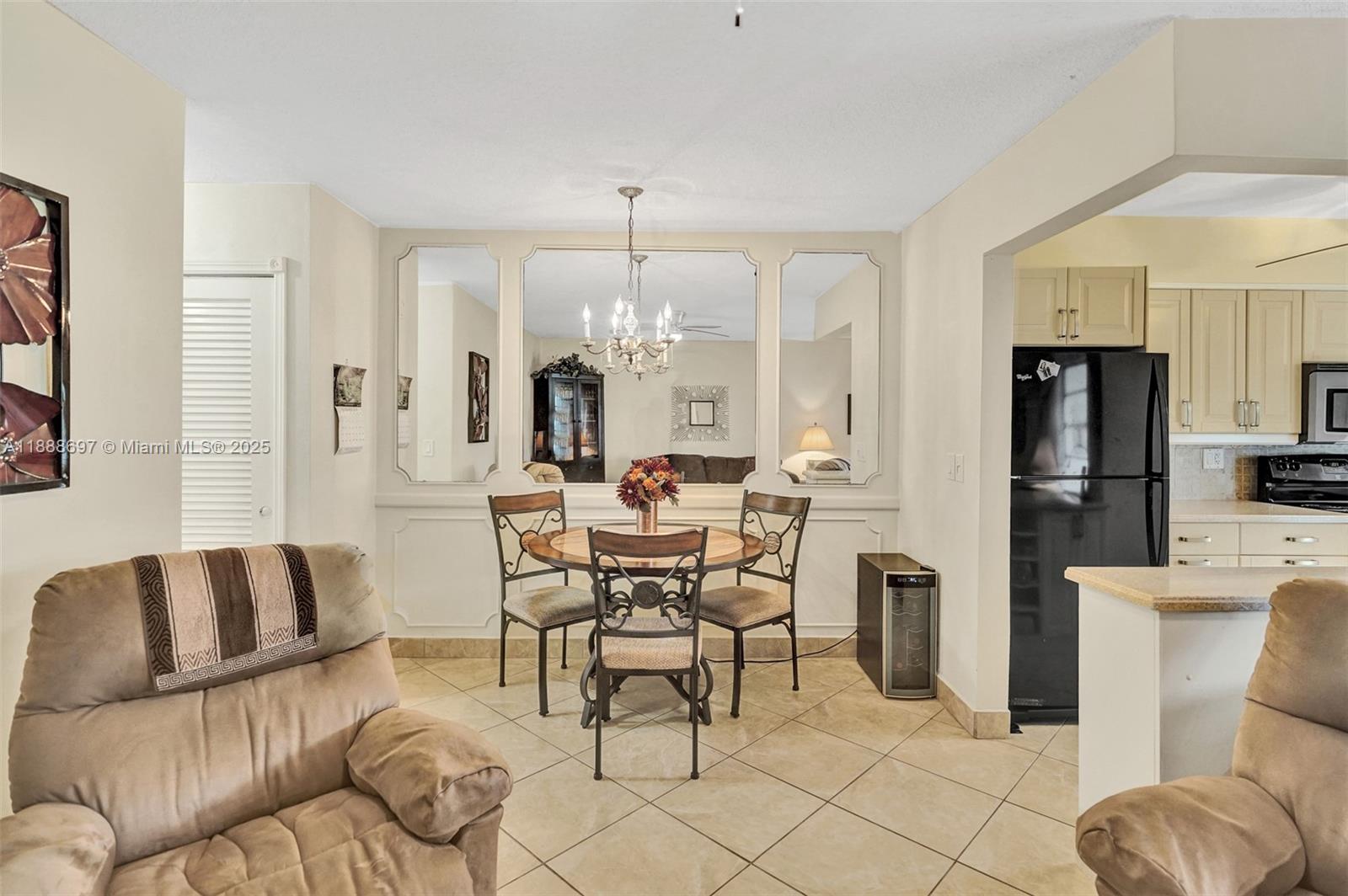 141 Northeast 10th Avenue, Unit 27A Hallandale Beach, FL 33009 - Photo 5 of 33