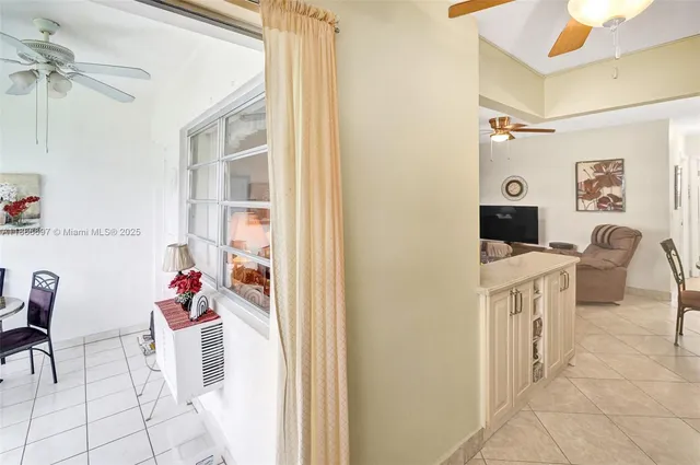 $165,000 | 141 Northeast 10th Avenue, Unit 27A, Hallandale Beach, FL 33009