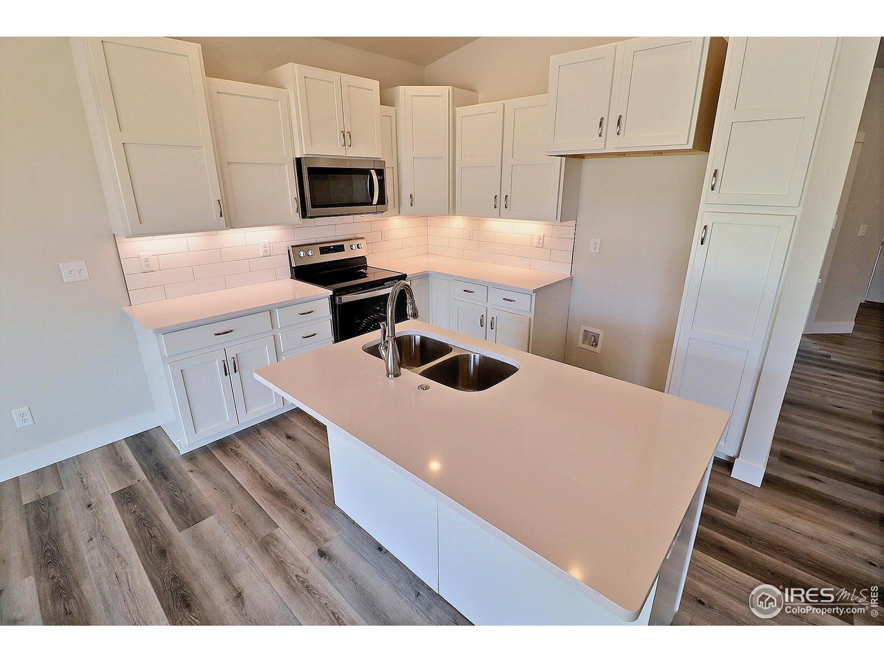 1270 Swainson Road Eaton, CO 80615 - Photo 10 of 29 Gallery Image 10