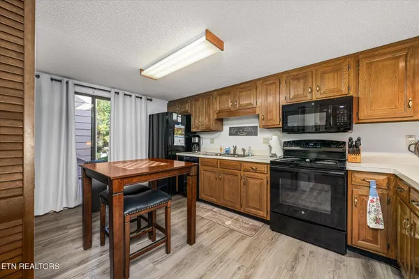 $283,900 | 504 Druid Landing, Crossville, TN 38558