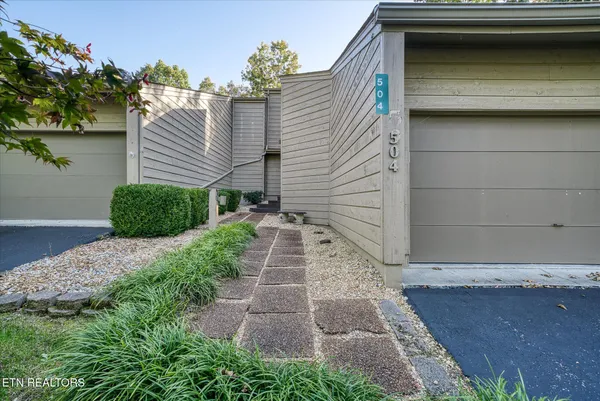 $283,900 | 504 Druid Landing, Crossville, TN 38558