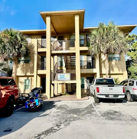 $1,800 | 374 Bluefish Drive, Unit 2B, Fort Walton Beach, FL 32548