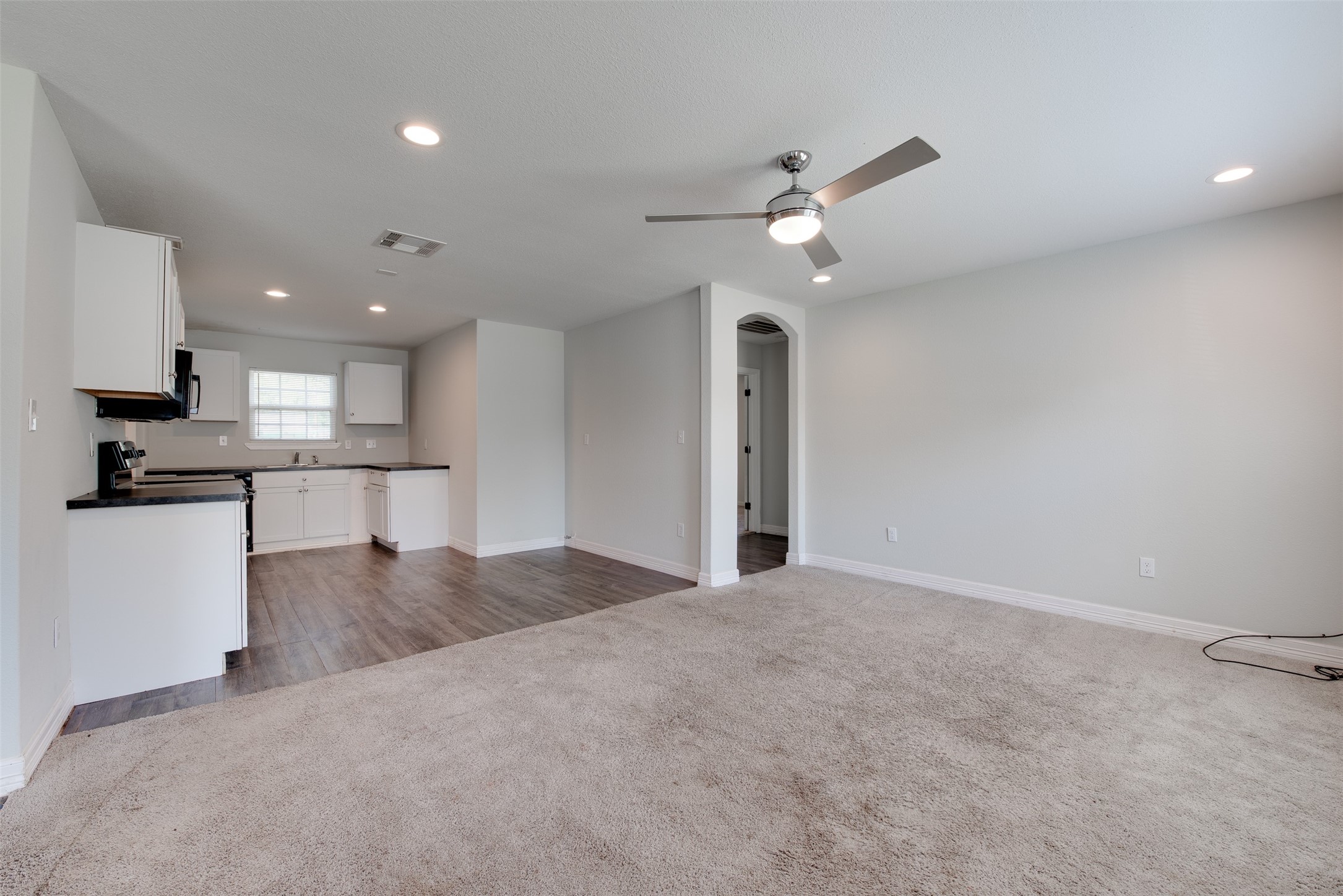 7601 Springdale Street Houston, TX 77028 - Photo 12 of 25
