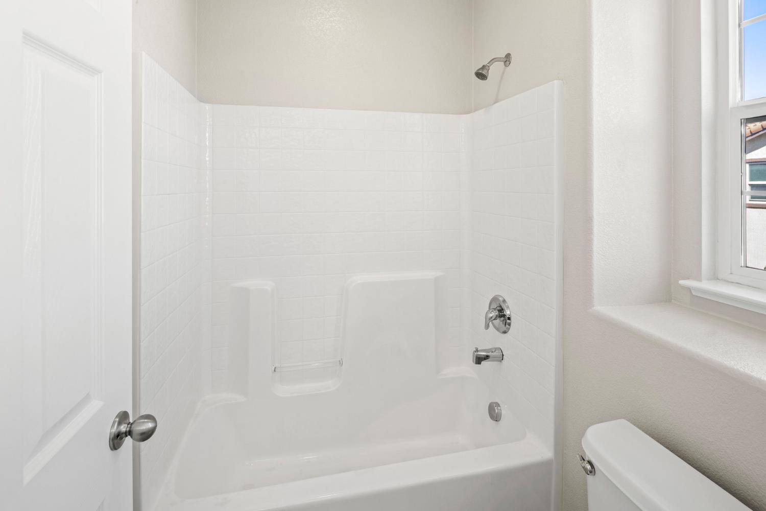 6381 Brando Loop Fair Oaks, CA 95628 - Photo 32 of 49