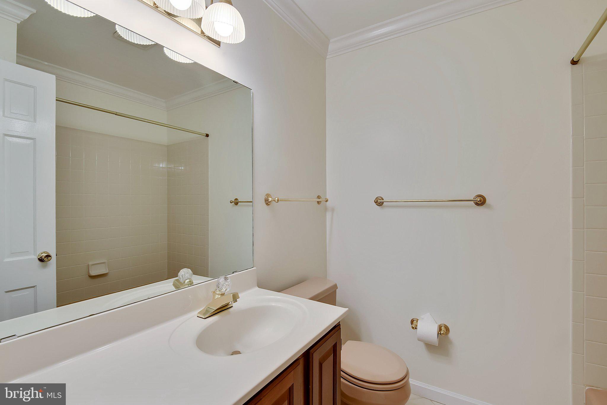 2025 Post Road Vienna, VA 22181 - Photo 21 of 24 Second Bathroom with Ceramic Tile