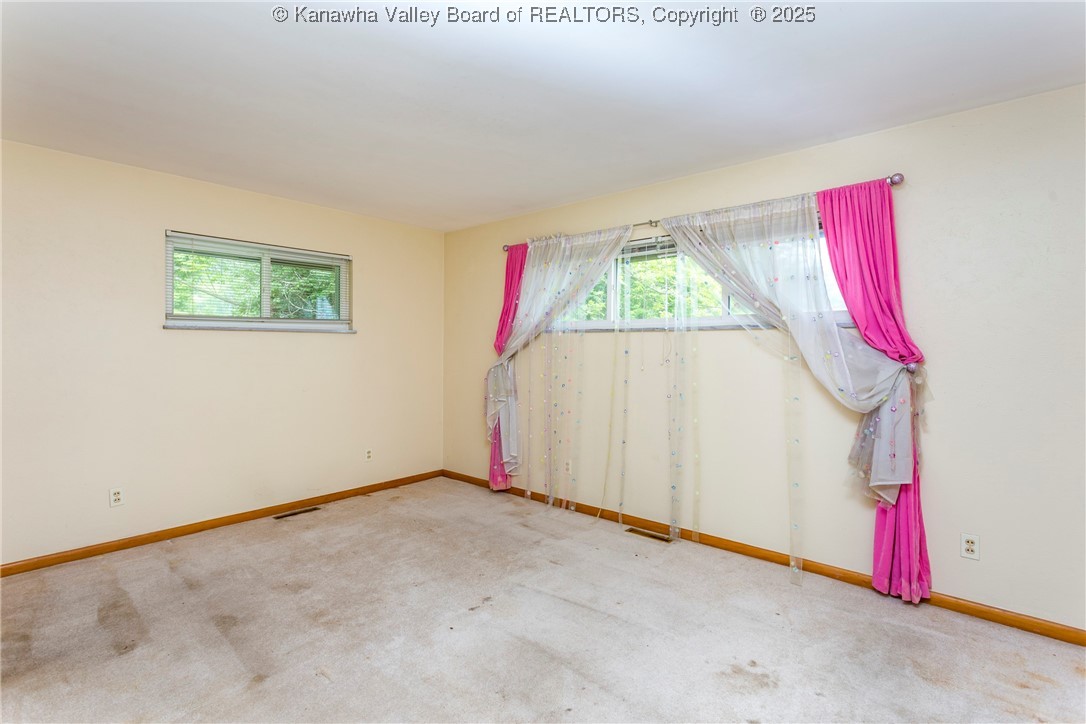 807 Carroll Road Charleston, WV 25314 - Photo 16 of 31 Gallery Image 16