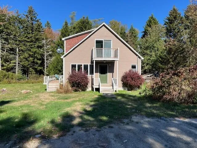 $225,000 | 17 Stanley Lane, Swans Island, ME 04685