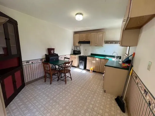 $225,000 | 17 Stanley Lane, Swans Island, ME 04685