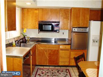 3514 Tyson Road Newtown Square, PA 19073 - Photo 7 of 12 Kitchen