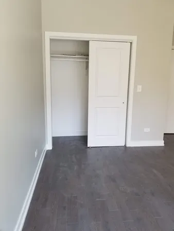 $1,250 | 4764 North Virginia Avenue, Unit 112, Chicago, IL 60625