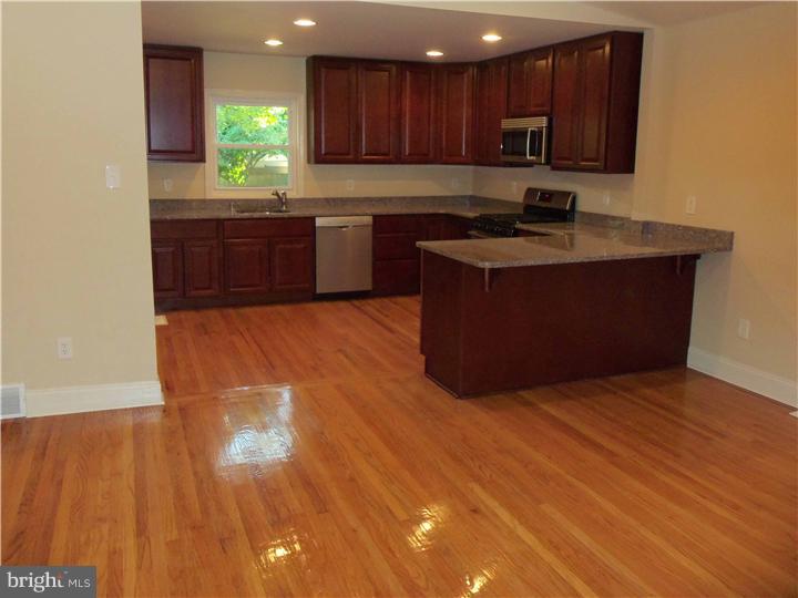 902 Fraser Road Glenside, PA 19038 - Photo 6 of 25 Gallery Image 6