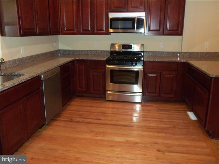902 Fraser Road Glenside, PA 19038 - Photo 7 of 25 Gallery Image 7