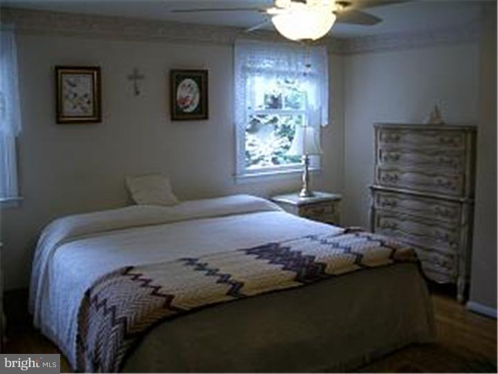 3908 Sidney Road Huntingdon Valley, PA 19006 - Photo 20 of 25 Bedroom 2