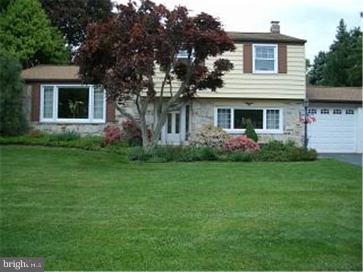 3908 Sidney Road Huntingdon Valley, PA 19006 - Photo 3 of 25 Exterior Front