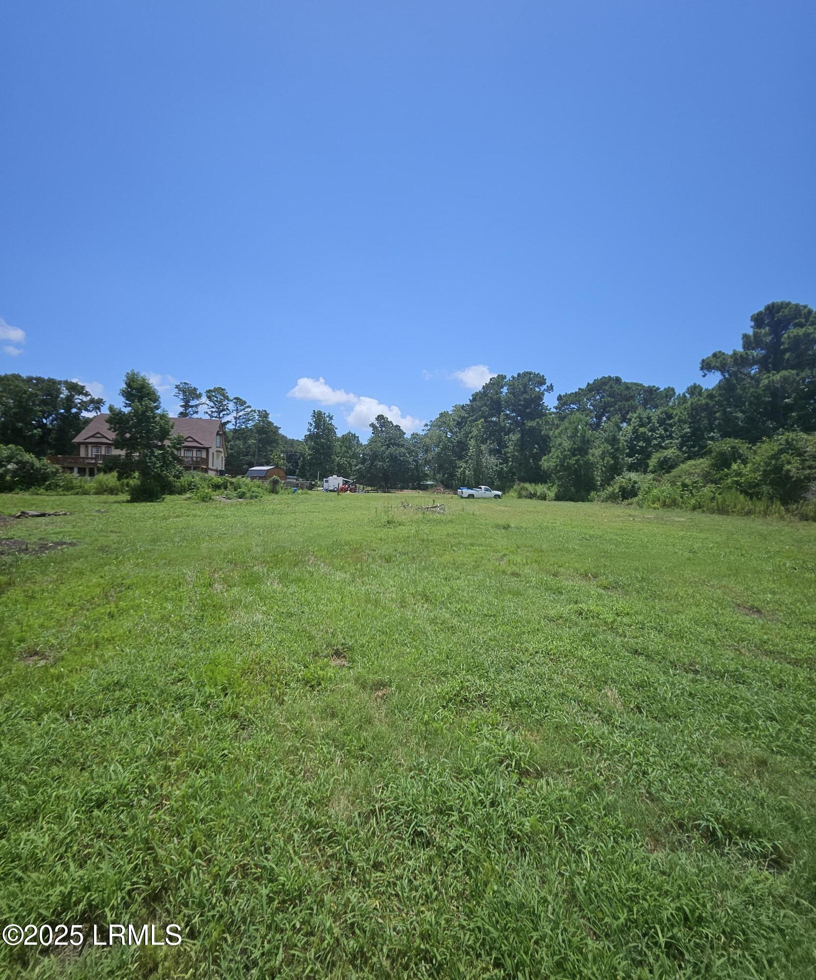 412 Seaside Road St. Helena Island, SC 29920 - Photo 8 of 15 20250725_130455