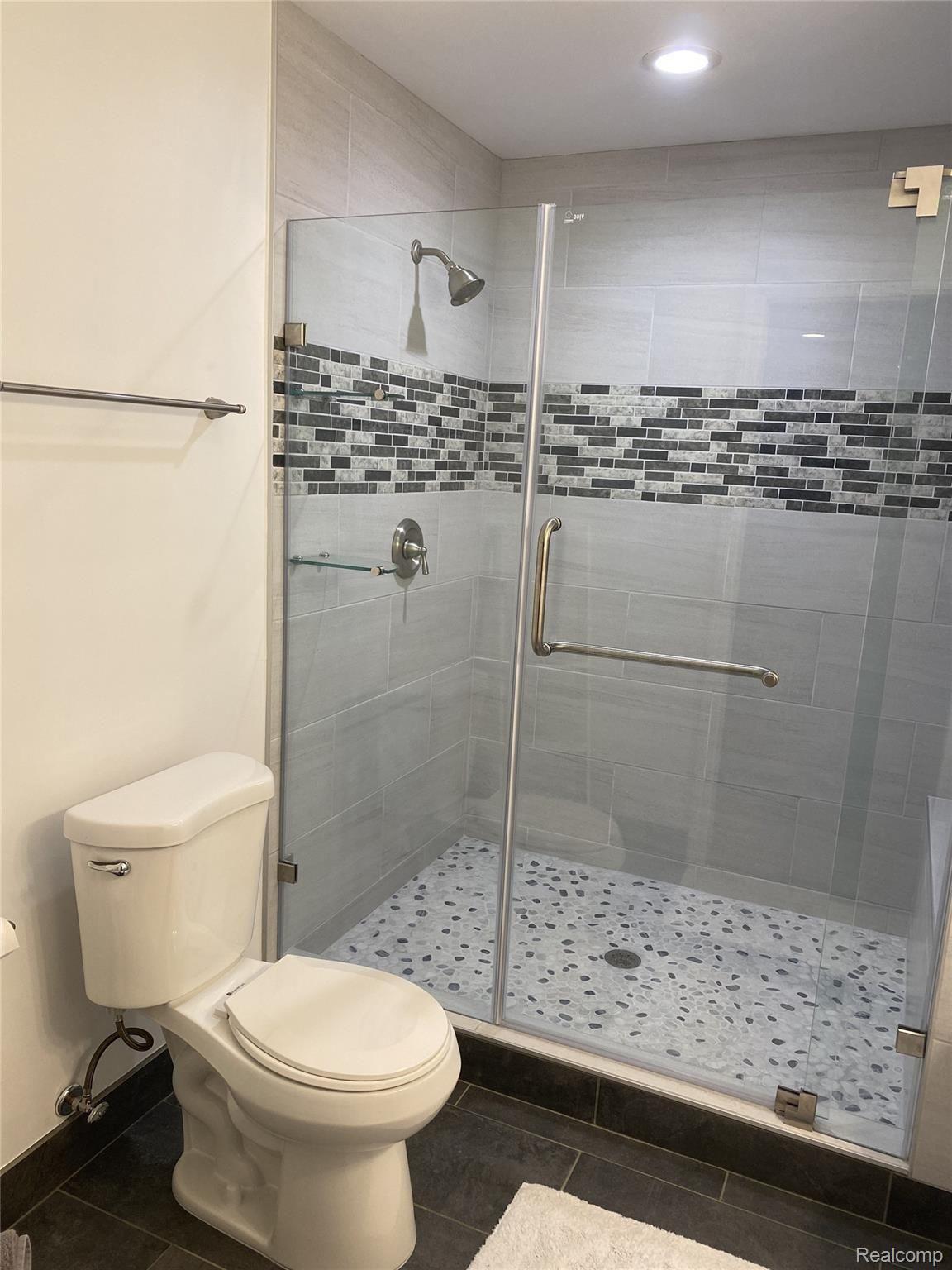 6590 Ridgewood Road Clarkston, MI 48346 - Photo 21 of 30 21.jpeg