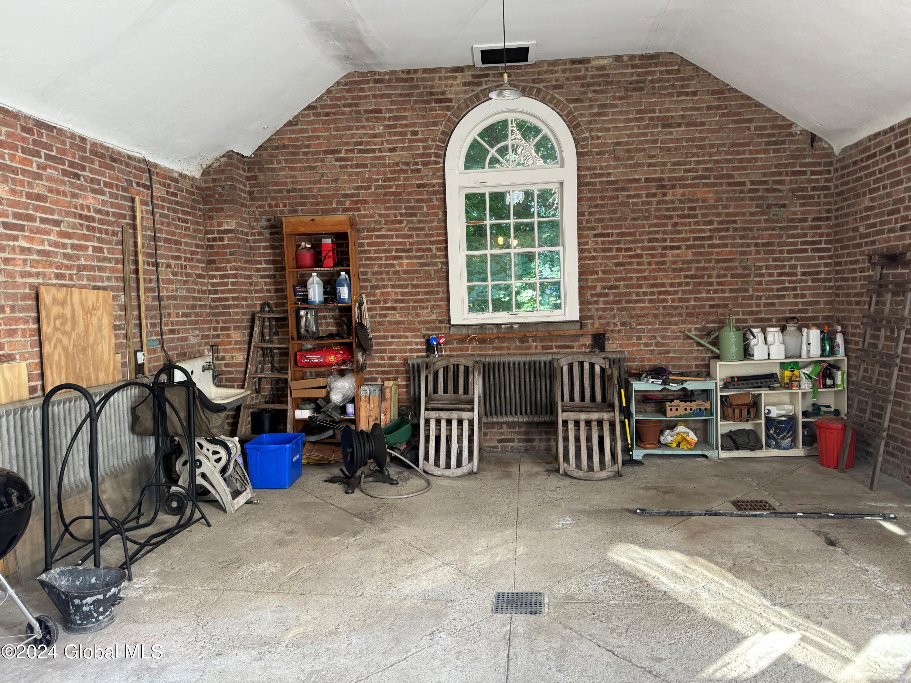 7 Westover Road Troy, NY 12180 - Photo 28 of 33 garage