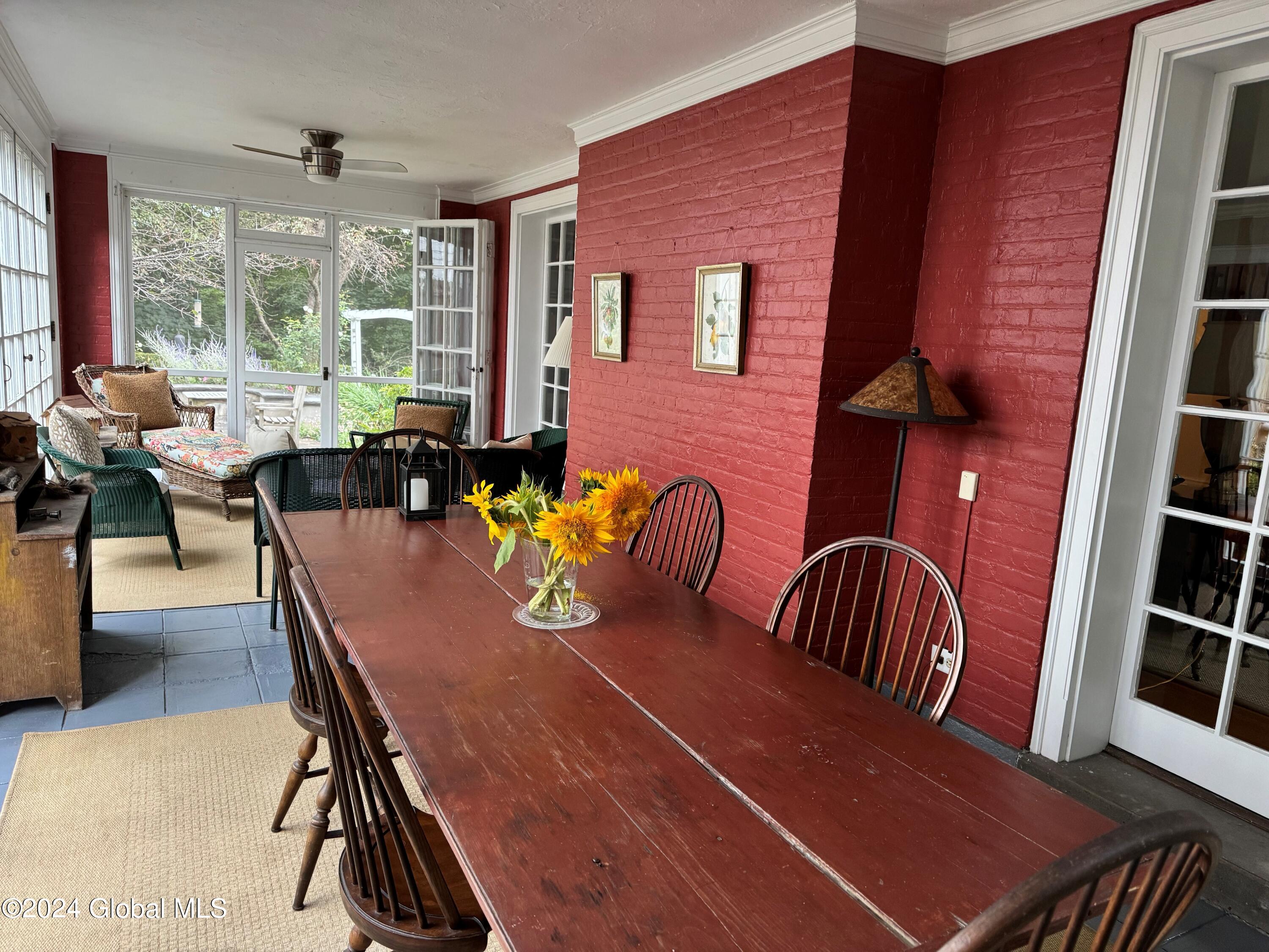 7 Westover Road Troy, NY 12180 - Photo 6 of 33 1