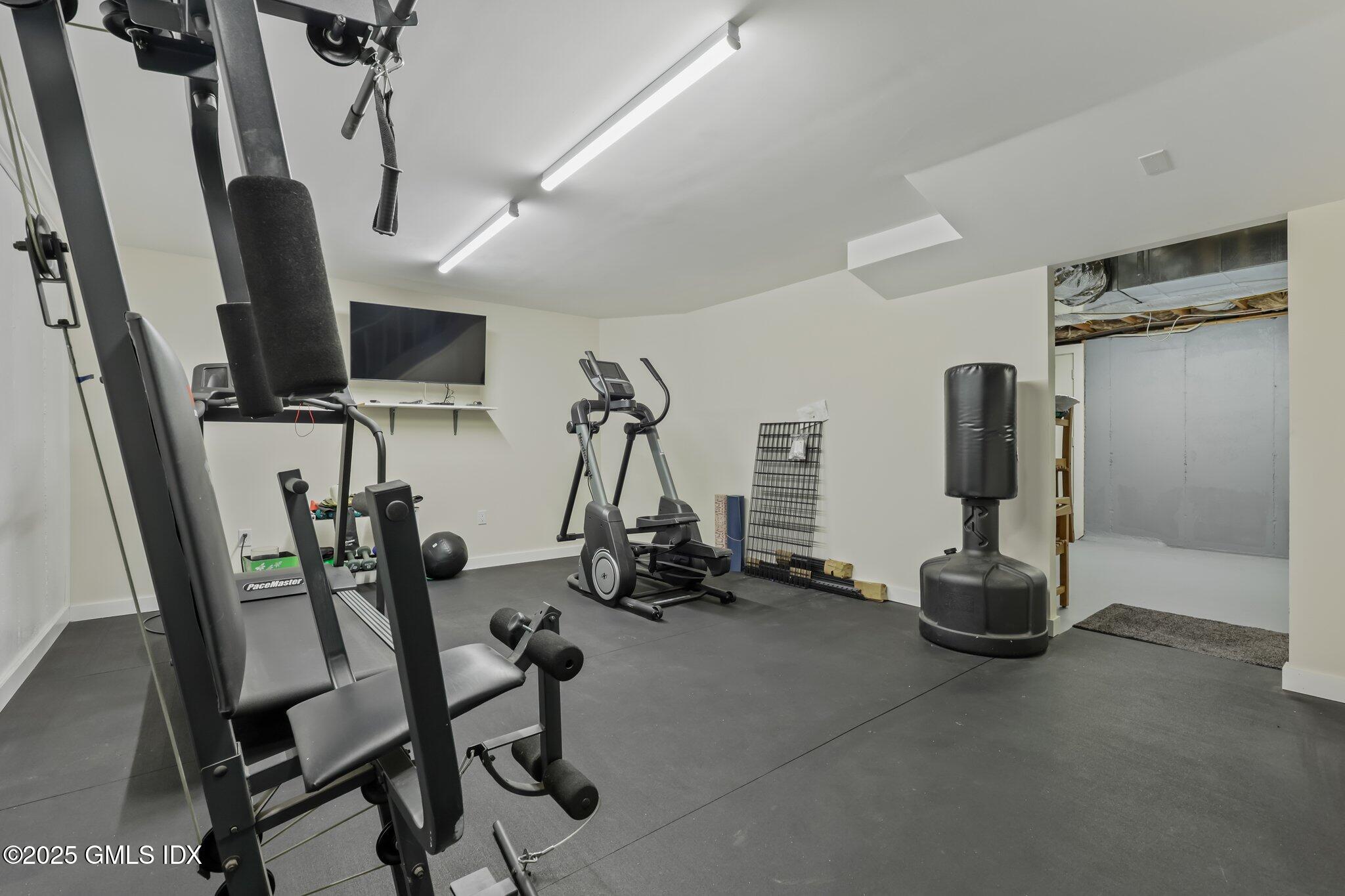 133 Lancer Road Riverside, CT 06878 - Photo 19 of 26 32-web-or-mls-133-lancer-rd