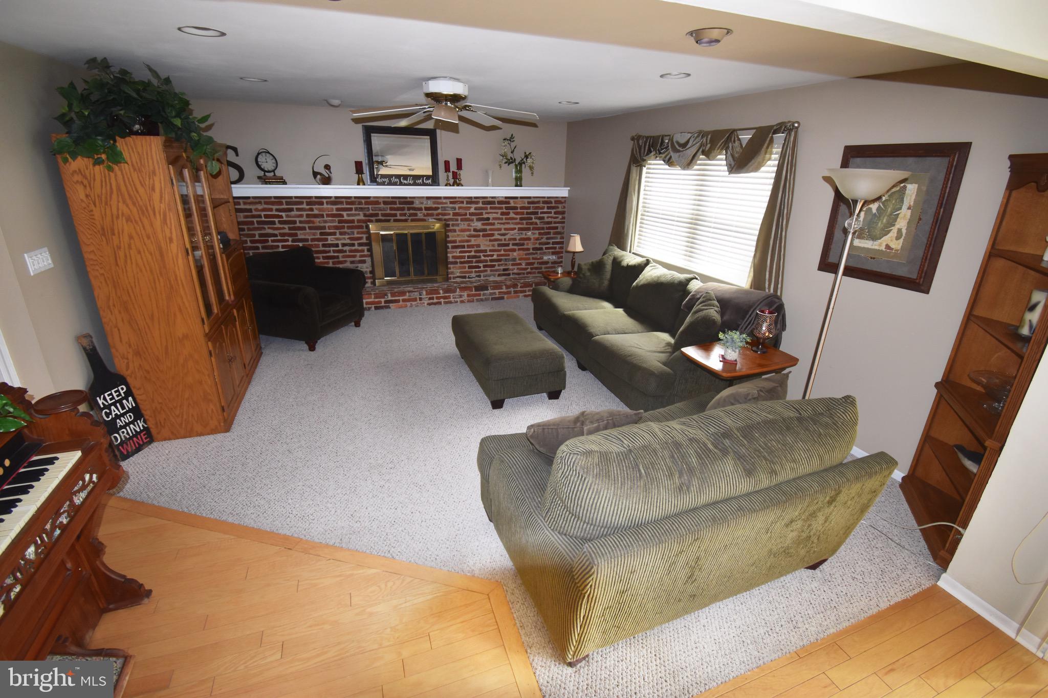 752 Wyngate Road Somerdale, NJ 08083 - Photo 8 of 20 Family room