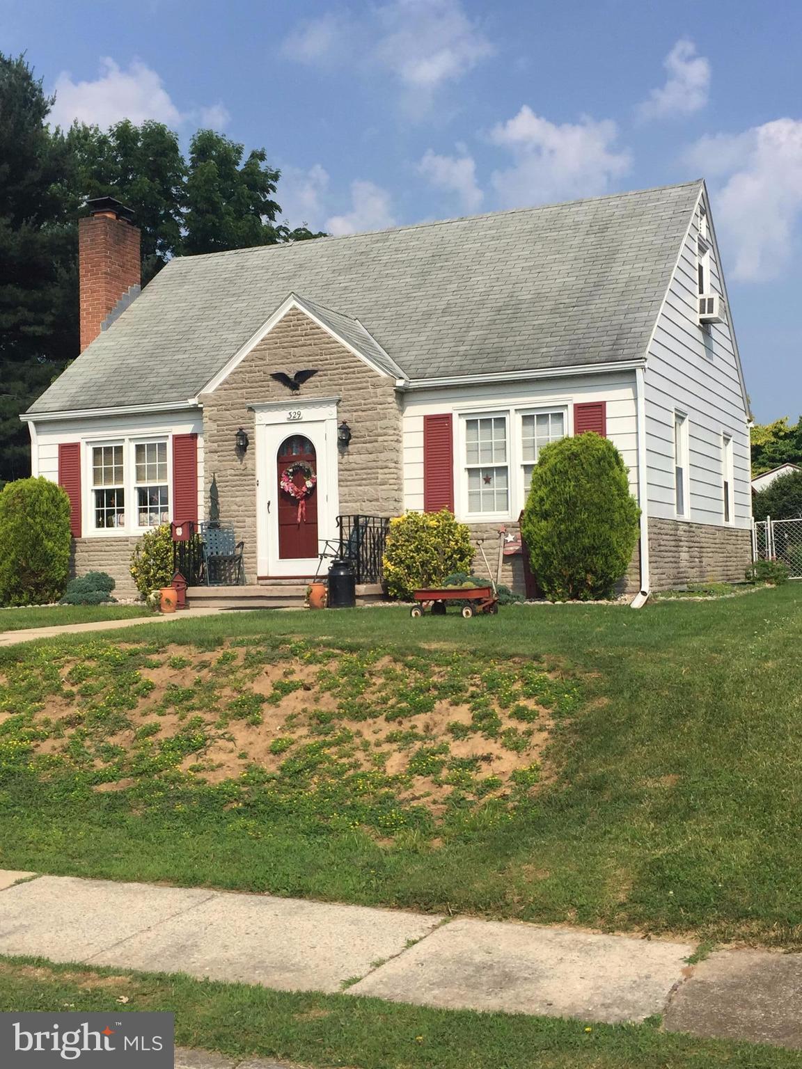 329 Wakefield Road Hagerstown, MD 21740 - Photo 2 of 19 Exterior (Front)