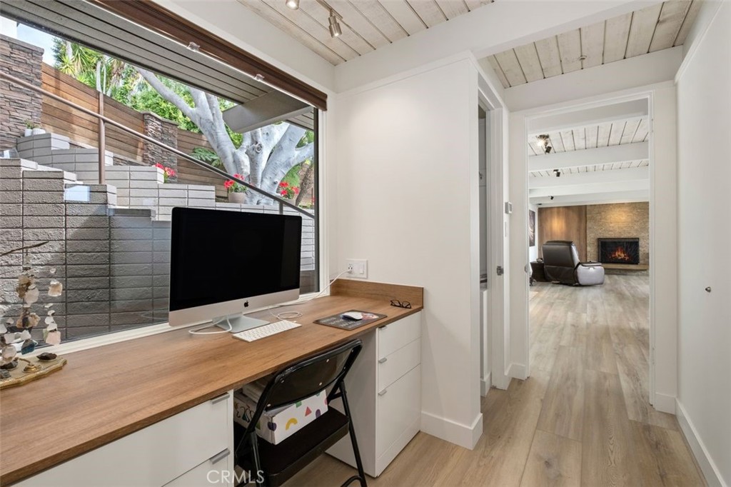 945 Coast View Drive Laguna Beach, CA 92651 - Photo 23 of 40 a view of a livingroom with furniture