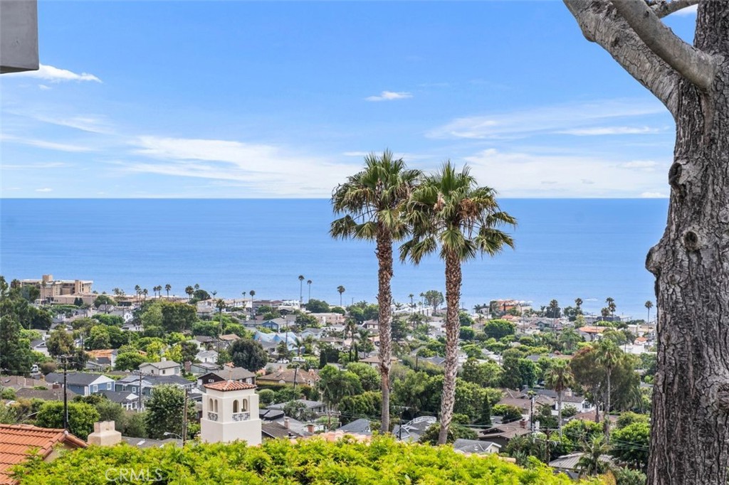 945 Coast View Drive Laguna Beach, CA 92651 - Photo 39 of 40 a view of a city