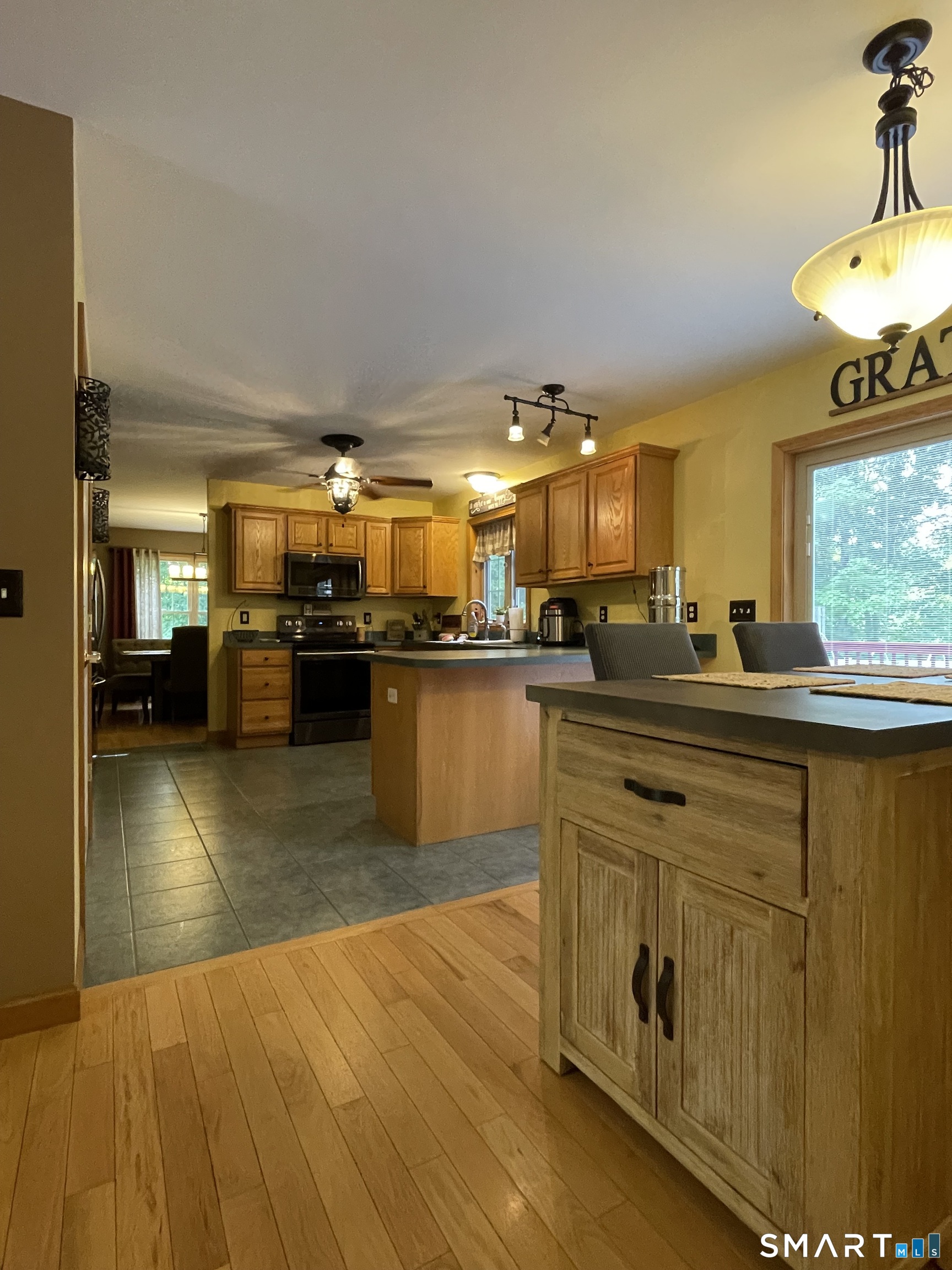 560 South Frontage Road Killingly, CT 06239 - Photo 8 of 35