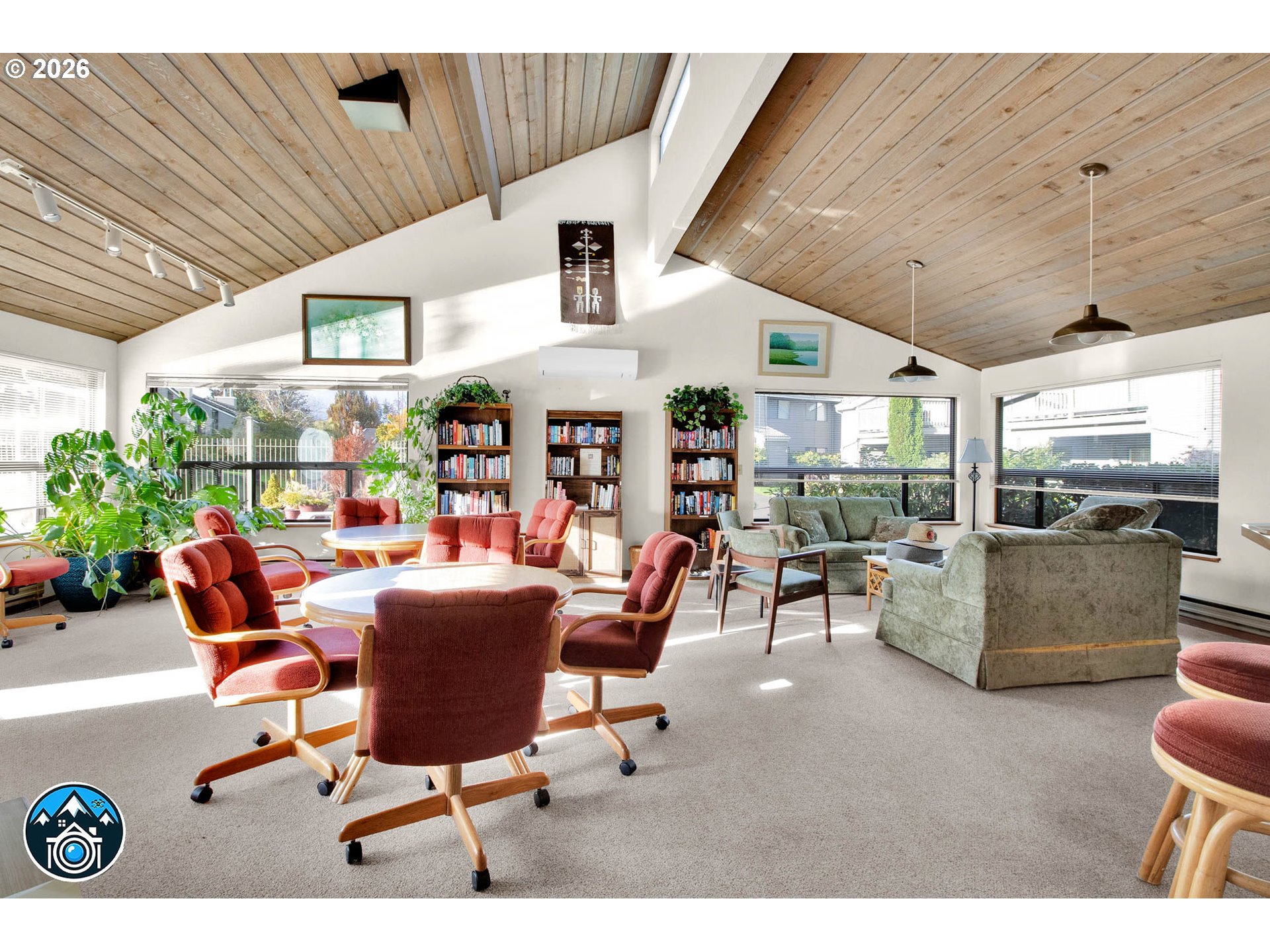 2001 Lake Isle Terrace Eugene, OR 97401 - Photo 31 of 36 a view of a patio with dining table and chairs with plants