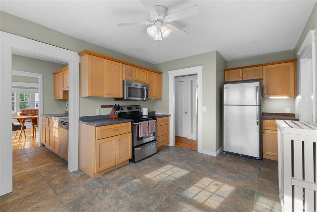 2 Davidson Road Worcester, MA 01605 - Photo 10 of 42