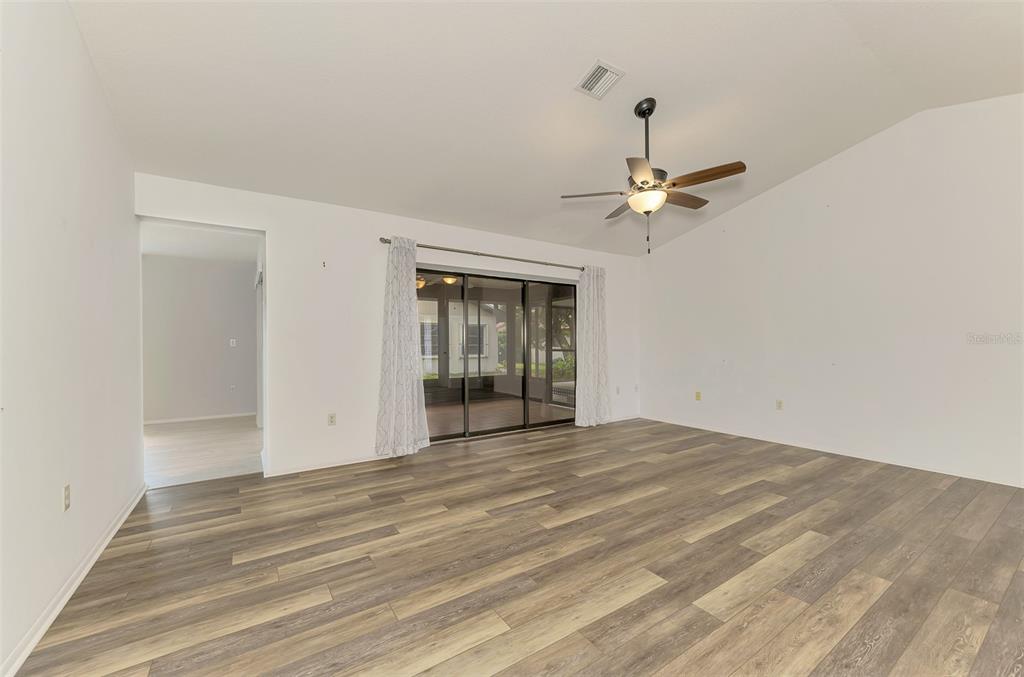 5833 Madison Road Venice, FL 34293 - Photo 16 of 50