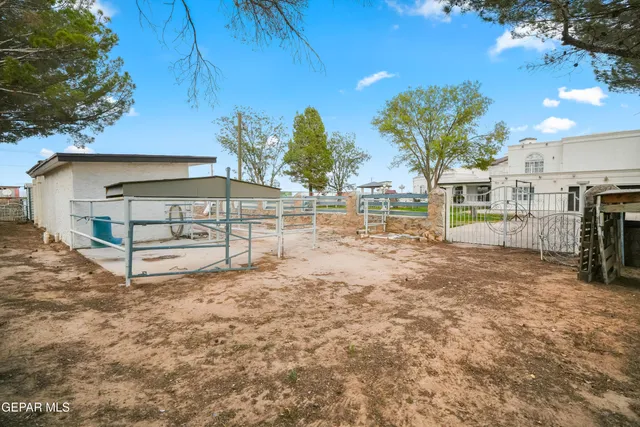 $1,450,000 | 11 Via Placita, El Paso, TX 79927