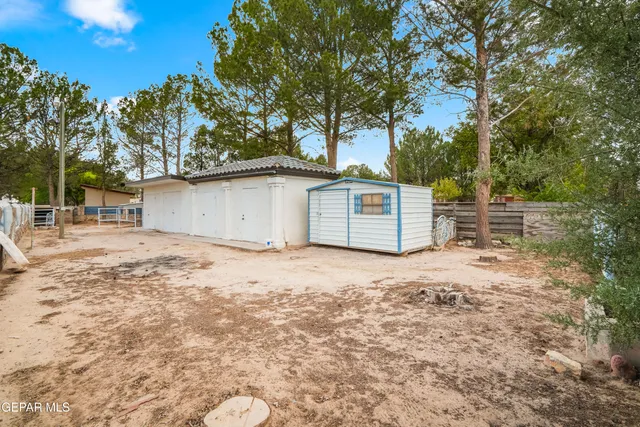 $1,450,000 | 11 Via Placita, El Paso, TX 79927