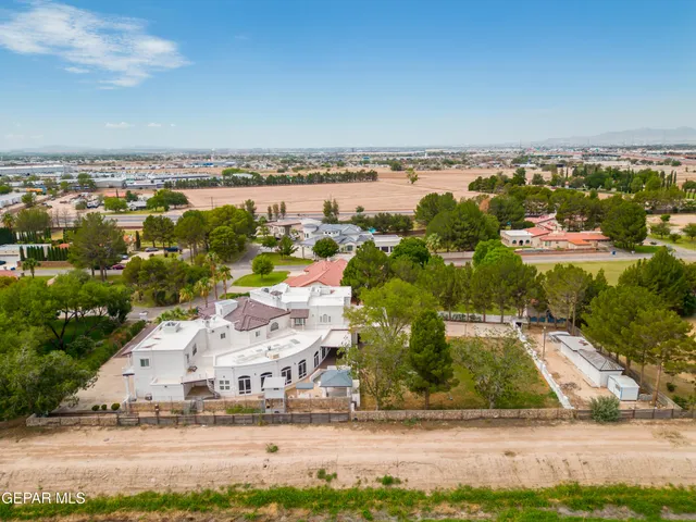 $1,450,000 | 11 Via Placita, El Paso, TX 79927