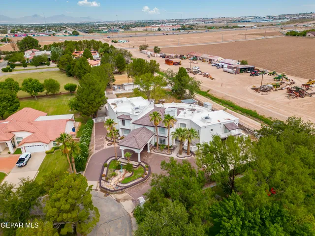 $1,450,000 | 11 Via Placita, El Paso, TX 79927