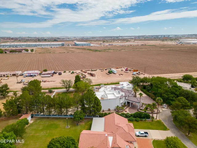 $1,450,000 | 11 Via Placita, El Paso, TX 79927