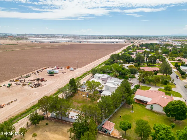 $1,450,000 | 11 Via Placita, El Paso, TX 79927