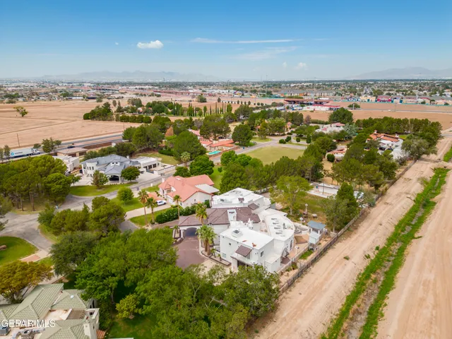 $1,450,000 | 11 Via Placita, El Paso, TX 79927