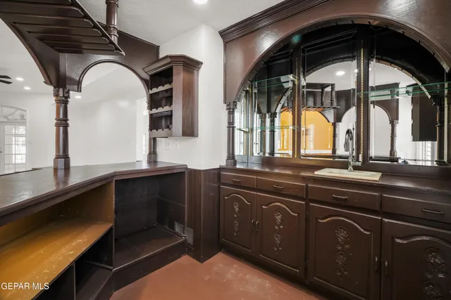 $1,450,000 | 11 Via Placita, El Paso, TX 79927